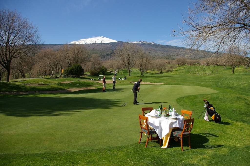 Golf course Il Sicilia’s Picciolo Etna Golf 1750