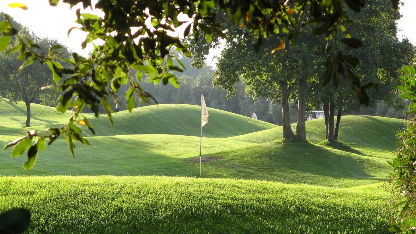 Golf course Il Sicilia’s Picciolo Etna Golf 4090