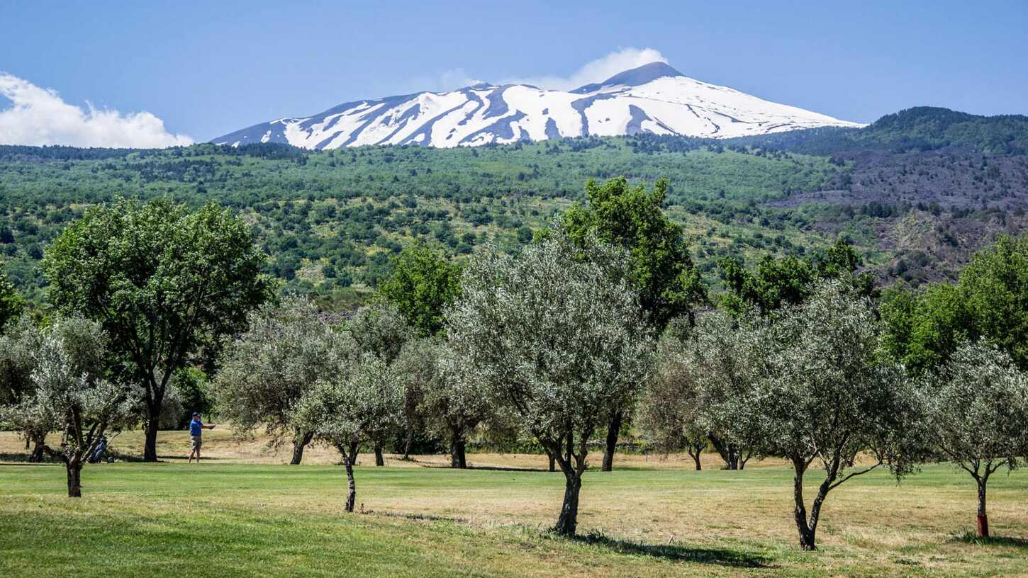 Golf course Il Sicilia’s Picciolo Etna Golf 4092