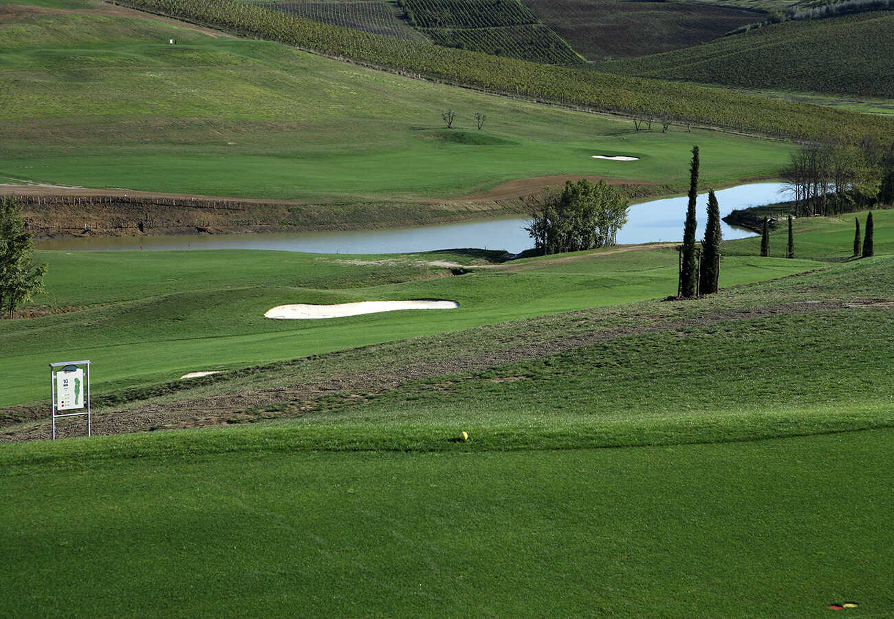 Golf course Golf Club Bellosguardo 2524