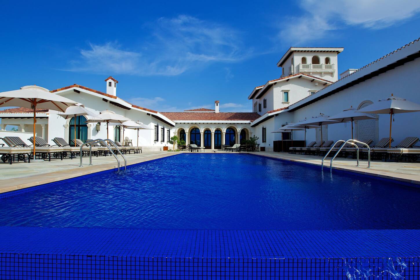 Golf course Yas Links Abu Dhabi 3578