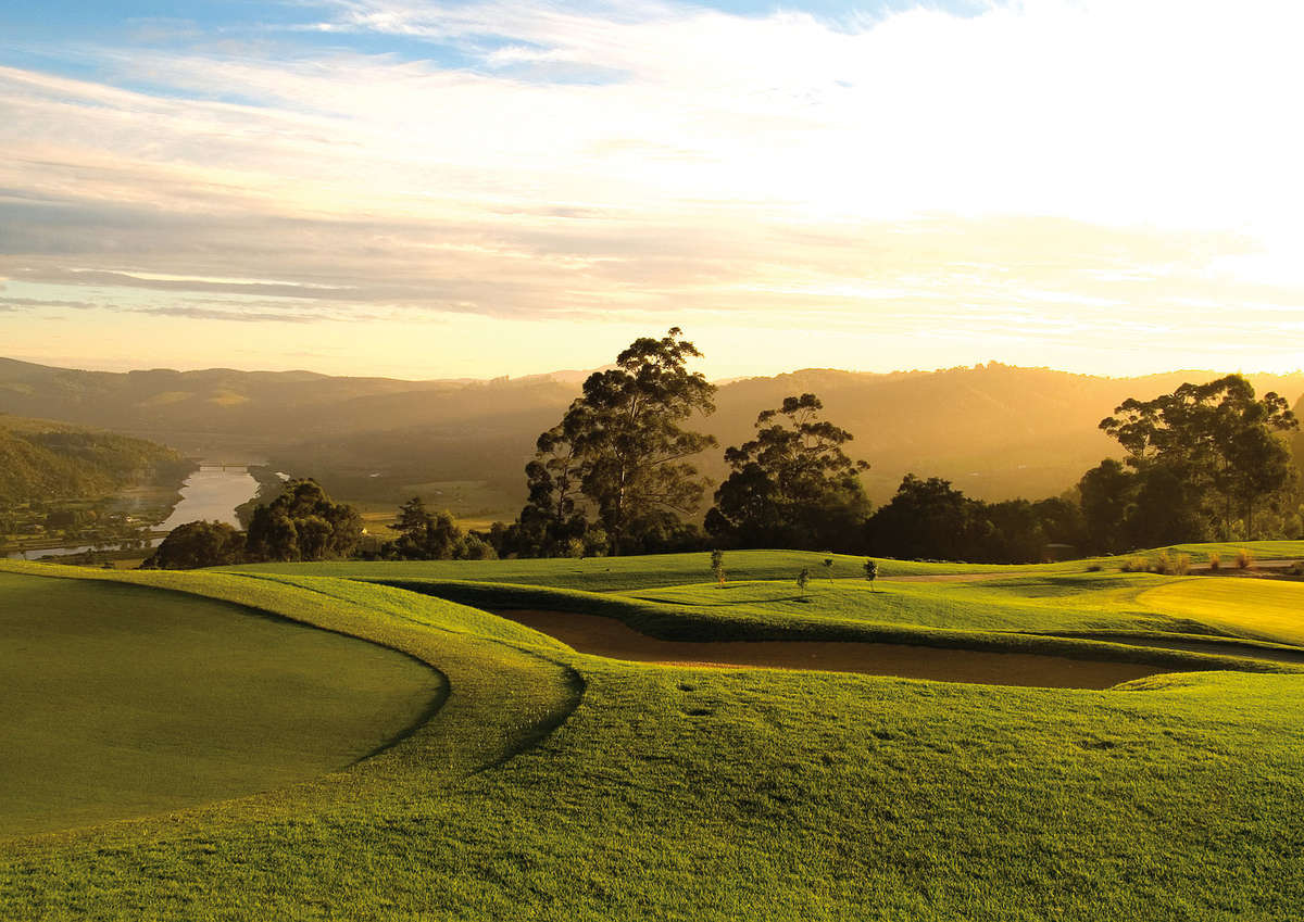 Golf course Simola Golf & Country Estate - The Jack Nicklaus Signature Golf Course 5590