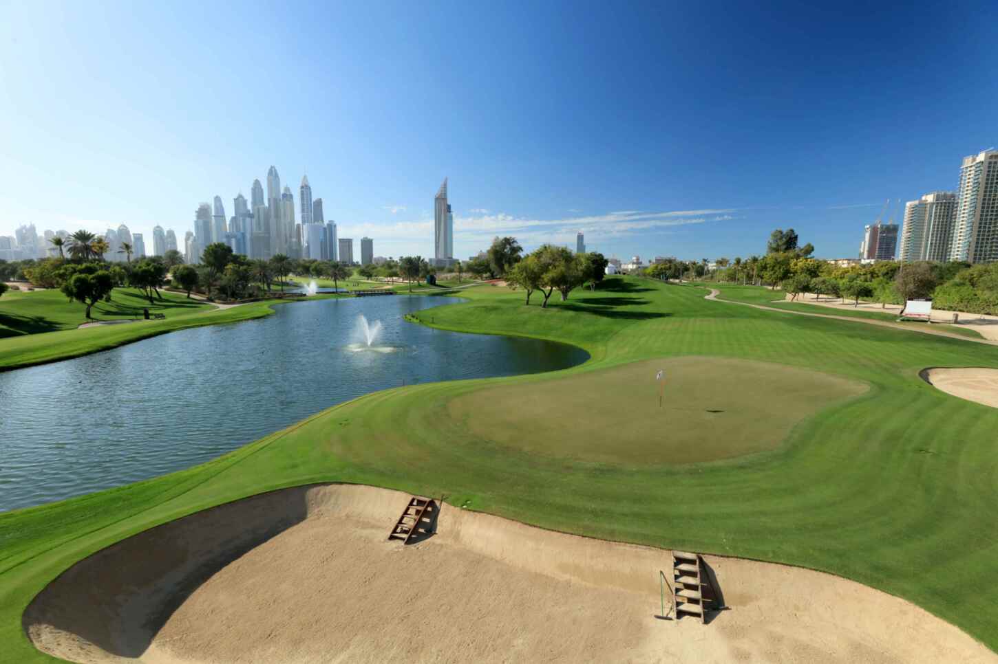 Golf course Emirates Golf Club - Majlis 6978