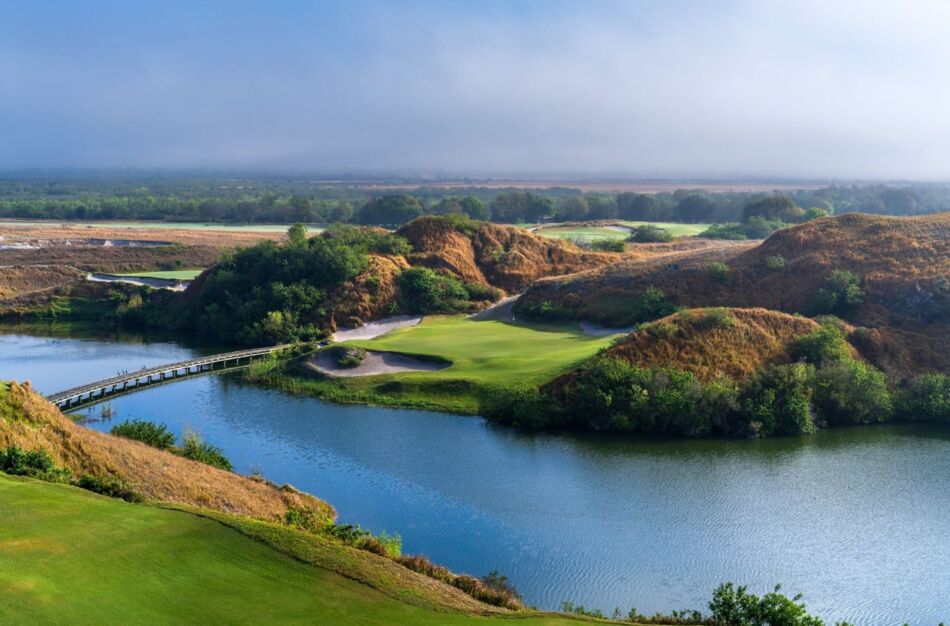 Golf course Streamsong Blue 9330