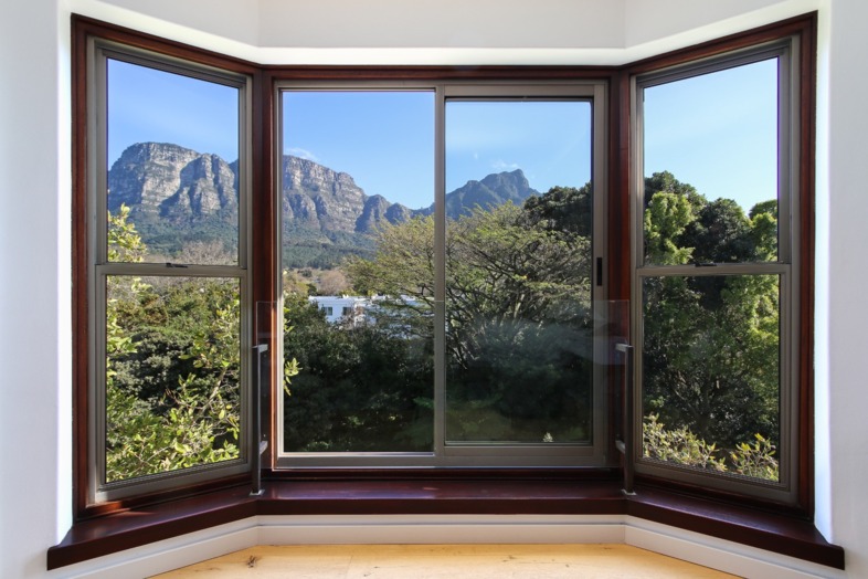Zimmer mit Bergblick