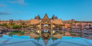 Bild Lopesan Baobab Resort – Exotic Architecture Meets Golf Delight